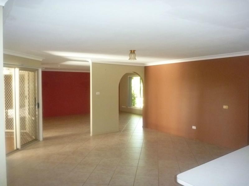 16 Station Road, Horton QLD 4660