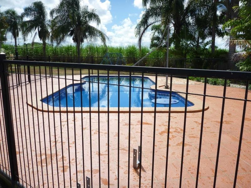 16 Station Road, Horton QLD 4660