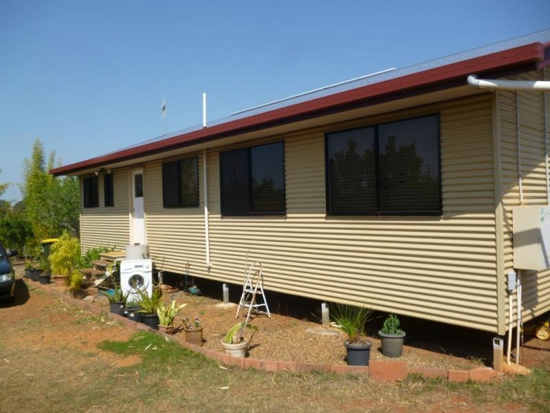 126 Rainbows Road, South Isis QLD 4660