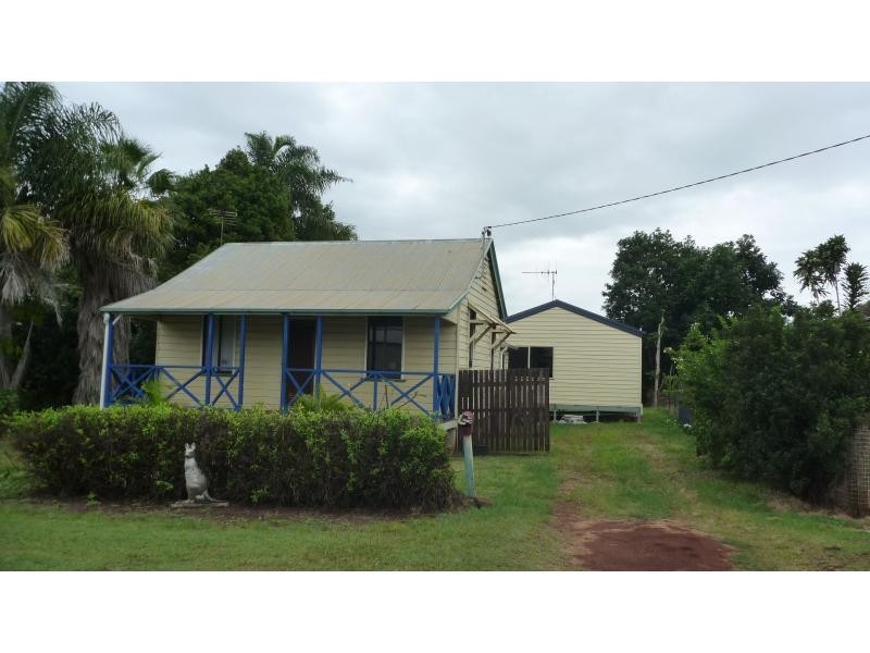 6 Noakes Street, Childers QLD 4660