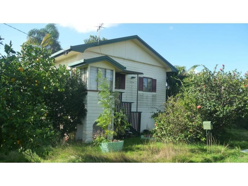 5 Pizzey Street, Childers QLD 4660