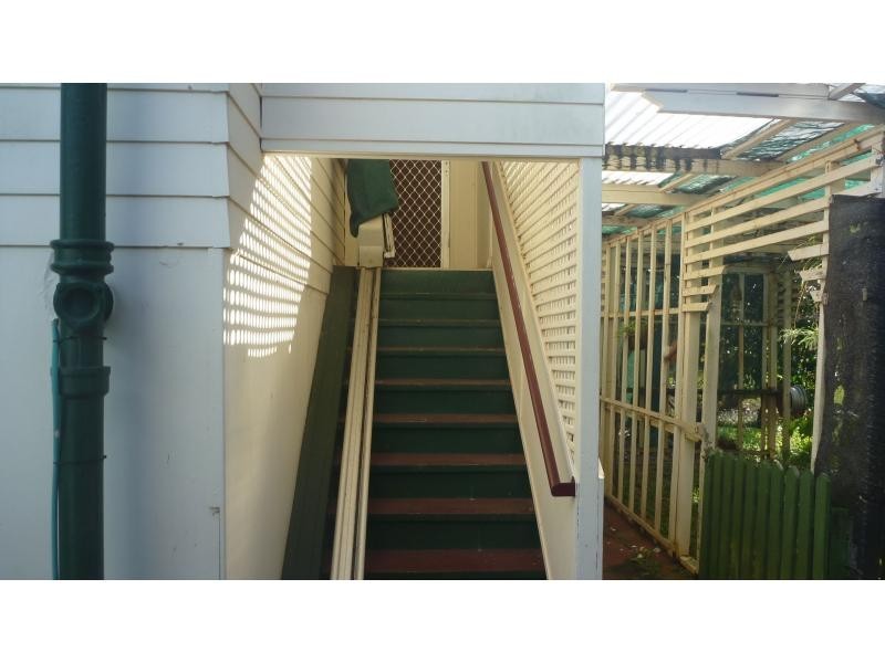 5 Pizzey Street, Childers QLD 4660