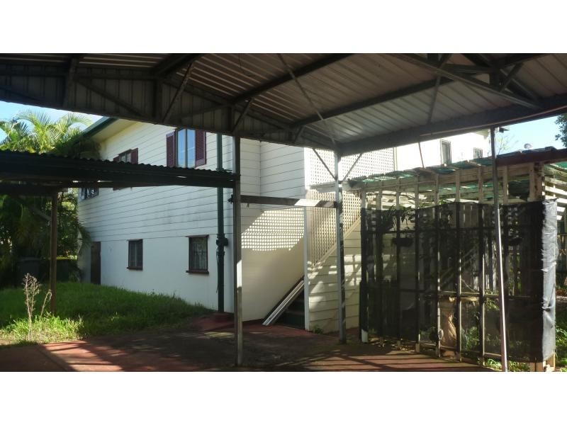 5 Pizzey Street, Childers QLD 4660