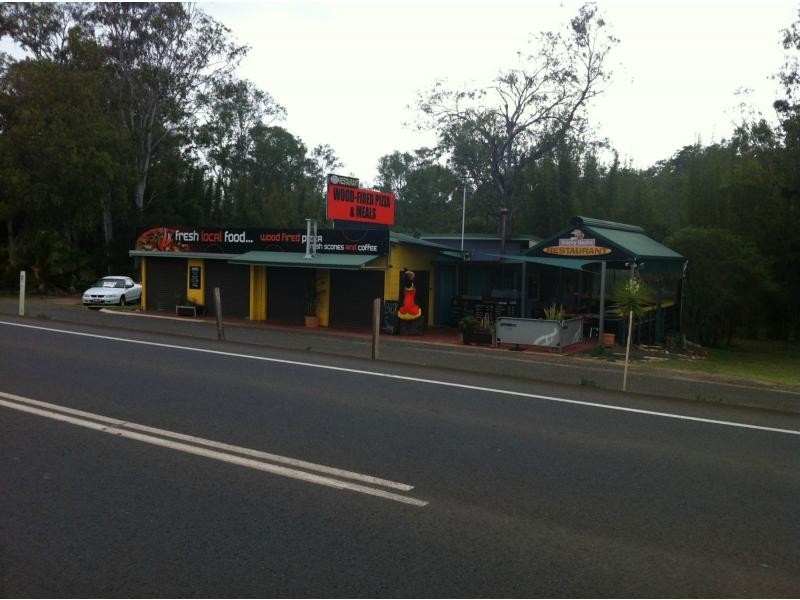 29399 Bruce Highway, Apple Tree Creek QLD 4660