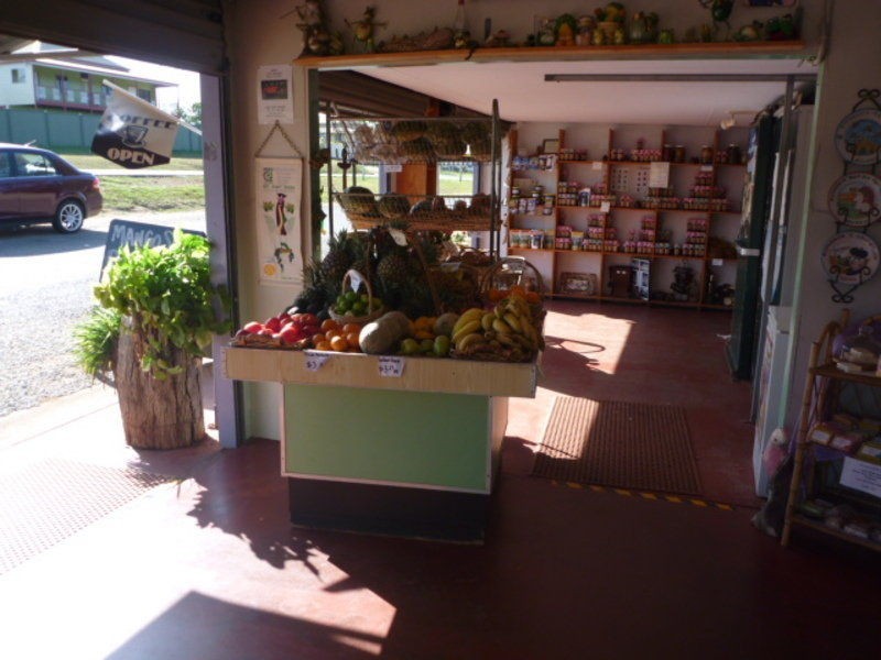 29399 Bruce Highway, Apple Tree Creek QLD 4660