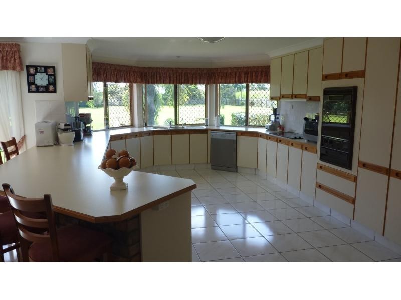 218 ST Johns Road, Woongarra QLD 4670