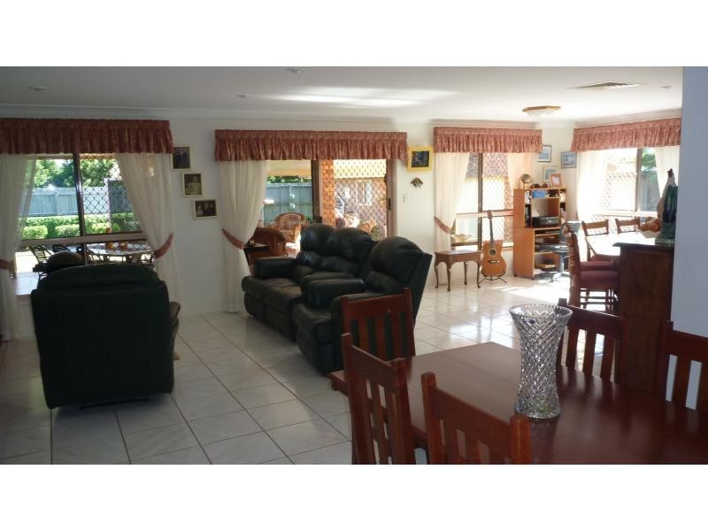 218 ST Johns Road, Woongarra QLD 4670