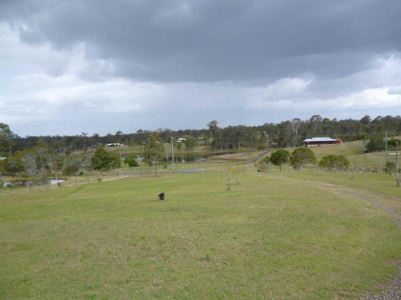 36 Lakeview Drive, Apple Tree Creek QLD 4660