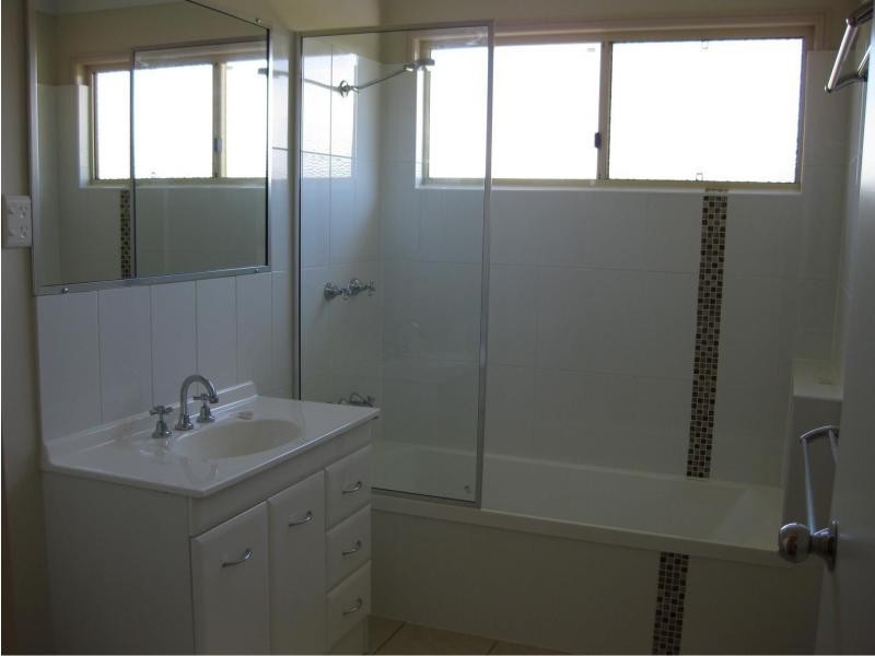 19 Queen Street, Cordalba QLD 4660