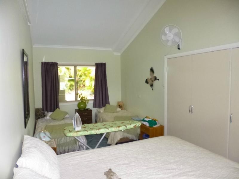 Redridge QLD 4660