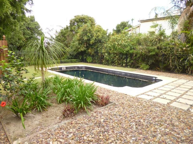 5 Federal Street, Childers QLD 4660