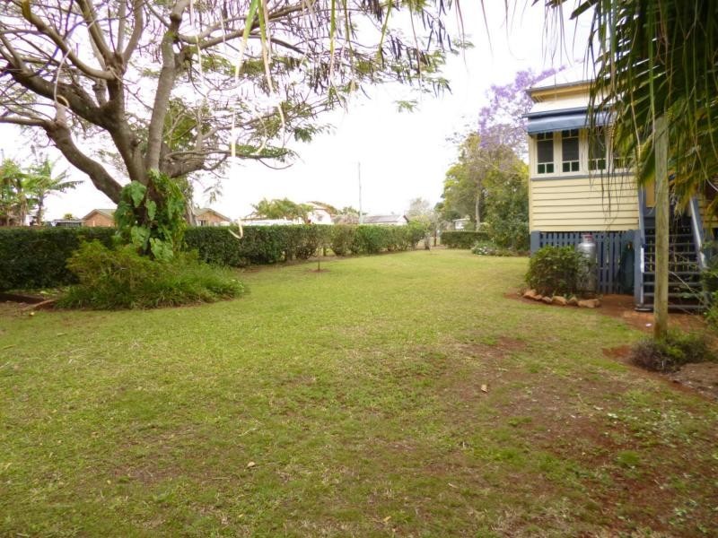 5 Federal Street, Childers QLD 4660