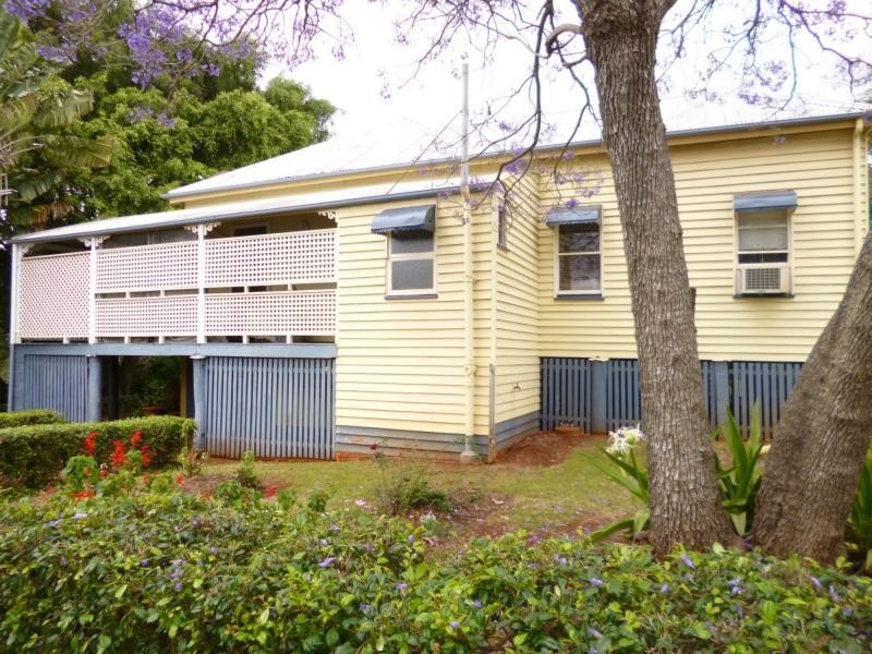 5 Federal Street, Childers QLD 4660