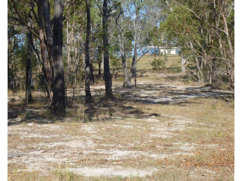 553 BERRIES Road, Kullogum QLD 4660