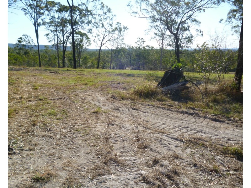 553 BERRIES Road, Kullogum QLD 4660