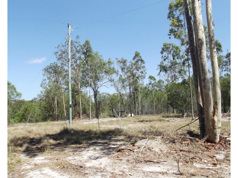 553 BERRIES Road, Kullogum QLD 4660