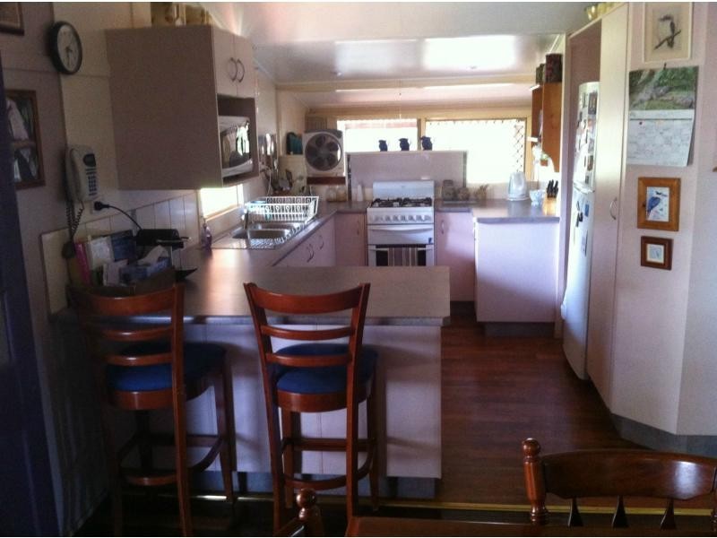 16 Queen Street, Cordalba QLD 4660