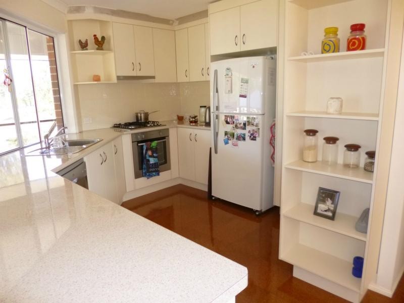 1 Melelueca Court, Redridge QLD 4660