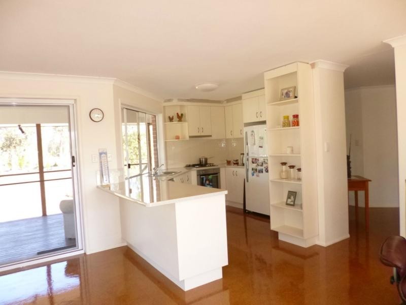 1 Melelueca Court, Redridge QLD 4660