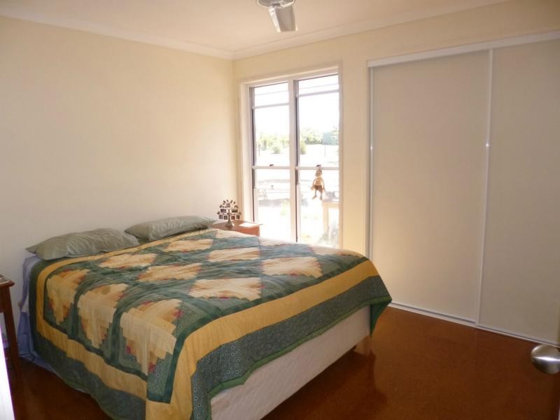 1 Melelueca Court, Redridge QLD 4660