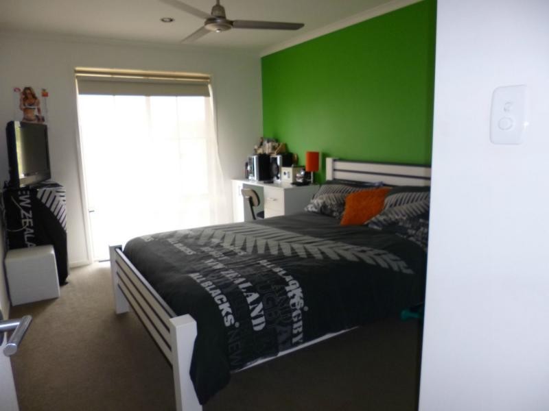 27 Yalla Lane, Redridge QLD 4660
