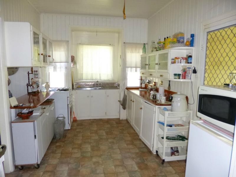 84 Redridge Crescent, Redridge QLD 4660