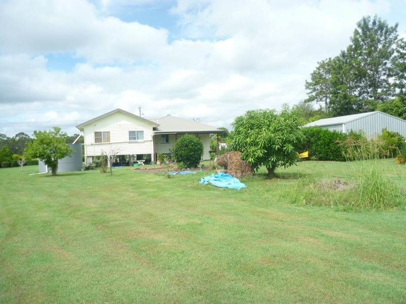 84 Redridge Crescent, Redridge QLD 4660