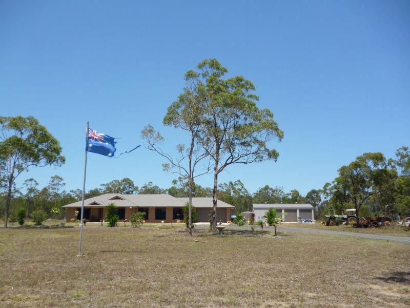 34 OAKVIEW Drive, Redridge QLD 4660