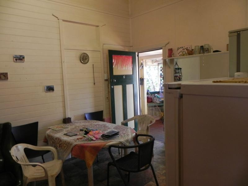 37 Macrossan Street, Childers QLD 4660