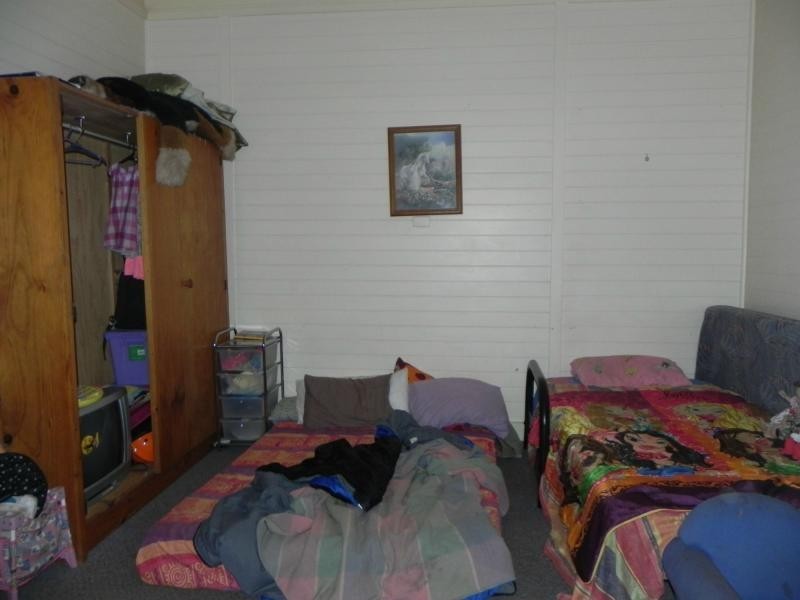 37 Macrossan Street, Childers QLD 4660