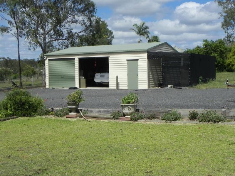 8 Wallace Street, Apple Tree Creek QLD 4660