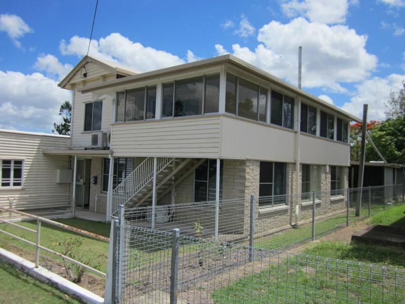 27 & 29 George Street, Biggenden QLD 4621