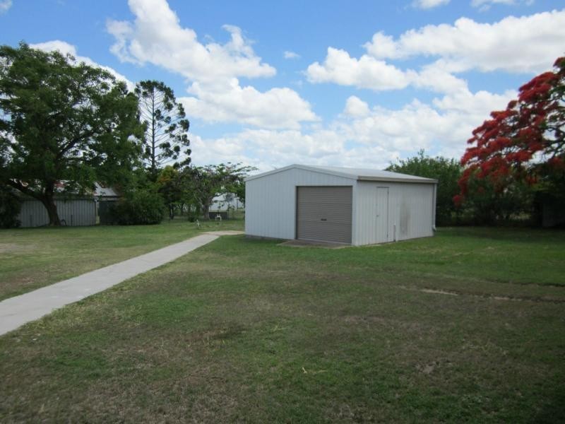 27 & 29 George Street, Biggenden QLD 4621