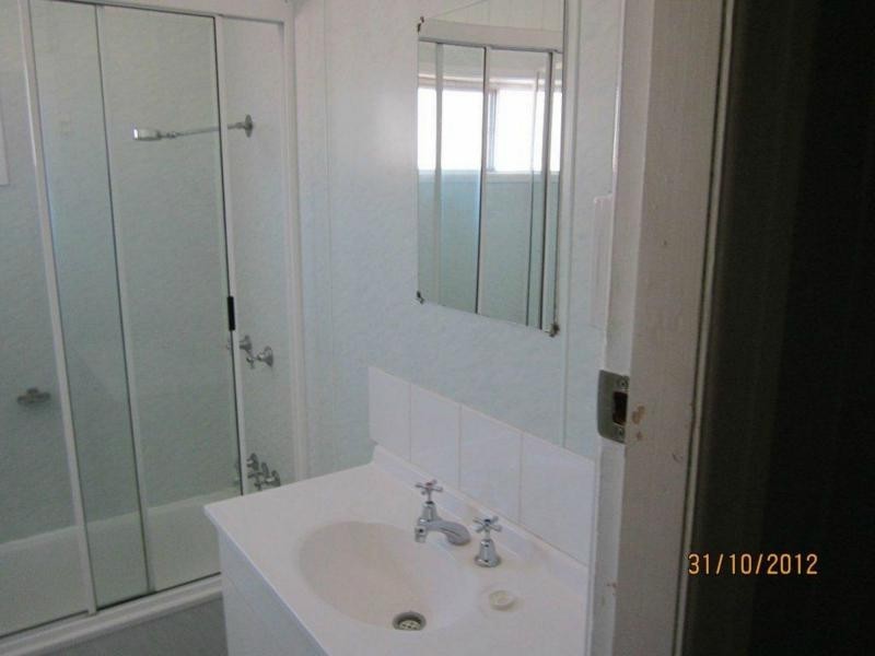 27 & 29 George Street, Biggenden QLD 4621