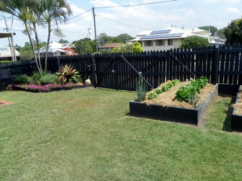 34 North Street, Childers QLD 4660