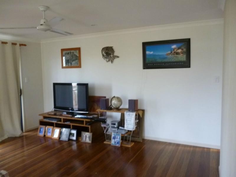 27 STELEY Street, Buxton QLD 4660