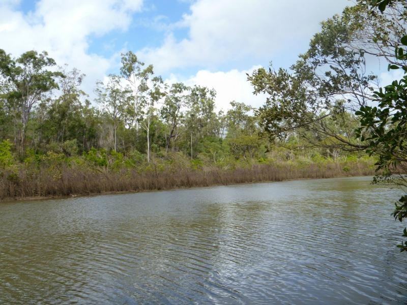 59 Postmans Crossing Road, Buxton QLD 4660