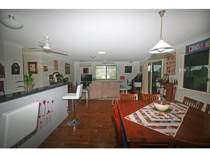 59 LAKEVIEW Drive, Apple Tree Creek QLD 4660