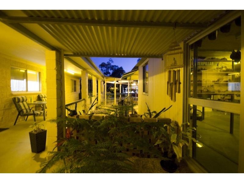 4 Grevillia Drive, Redridge QLD 4660