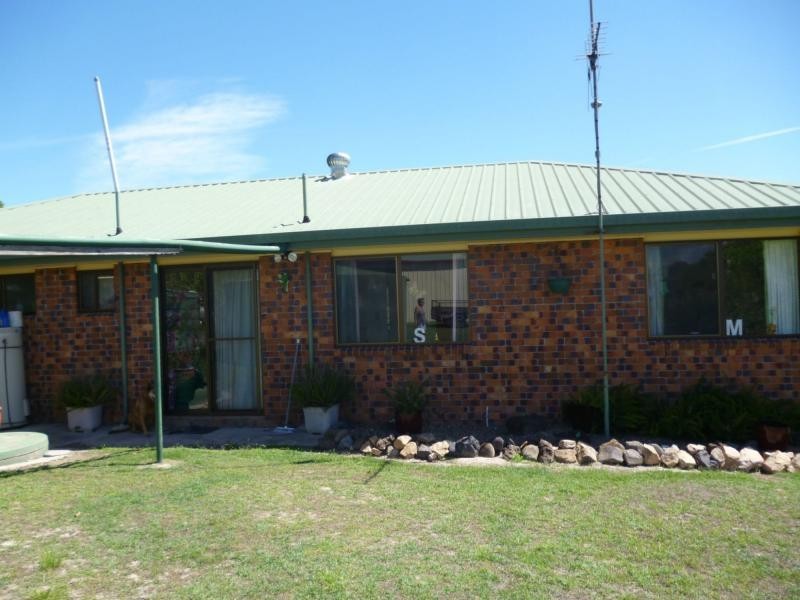 7257 Isis Highway, Eureka QLD 4660