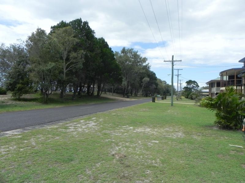 Woodgate QLD 4660