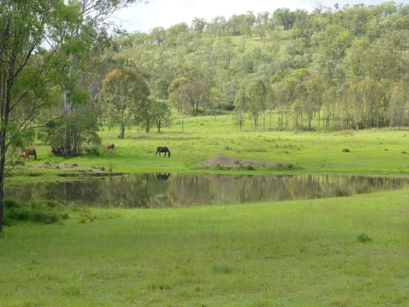 Coalstoun Lakes QLD 4621