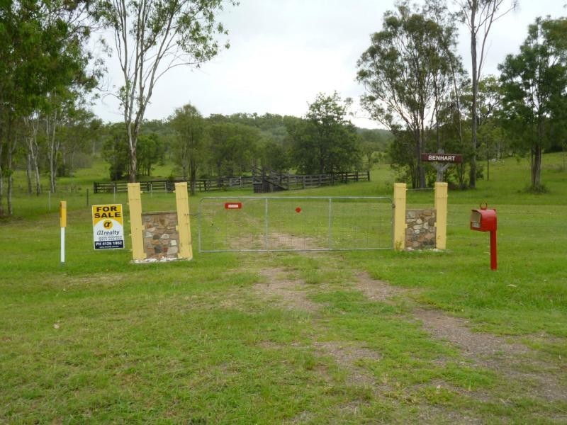 Coalstoun Lakes QLD 4621