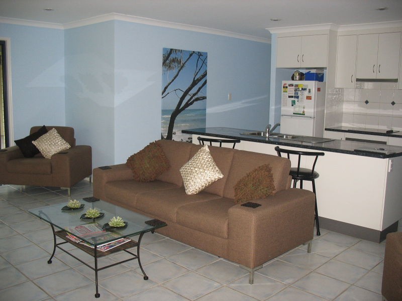 10 Commodore Drive, Bundaberg, South Bingera QLD 4670