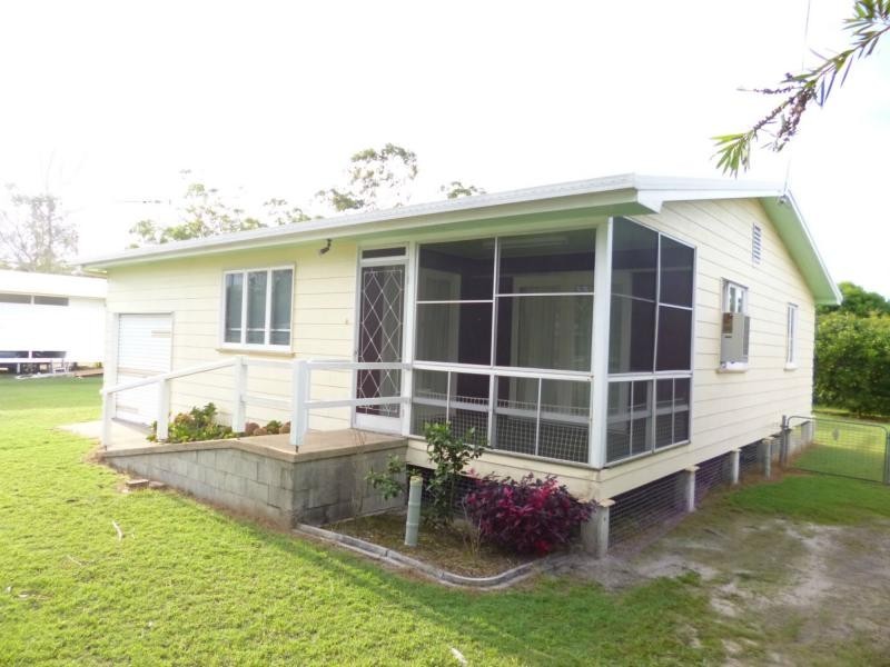 26 Travis Street, Buxton QLD 4660