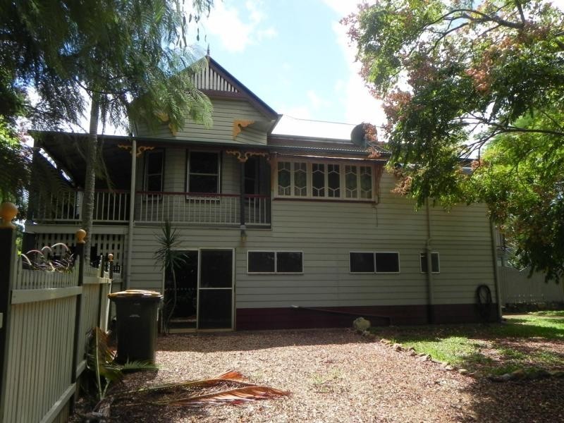 7 Stewart Street, Childers QLD 4660