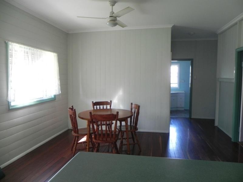 17 West Street, Childers QLD 4660