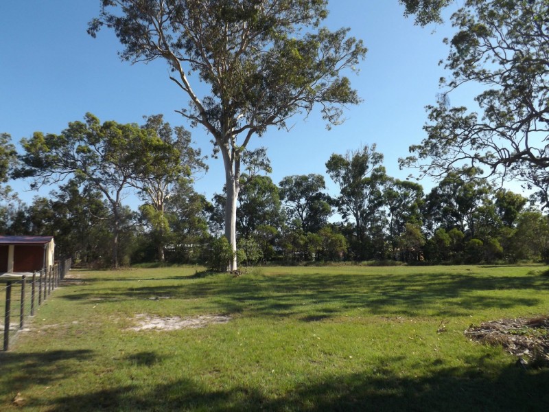 10 Burrumba Street, Buxton QLD 4660