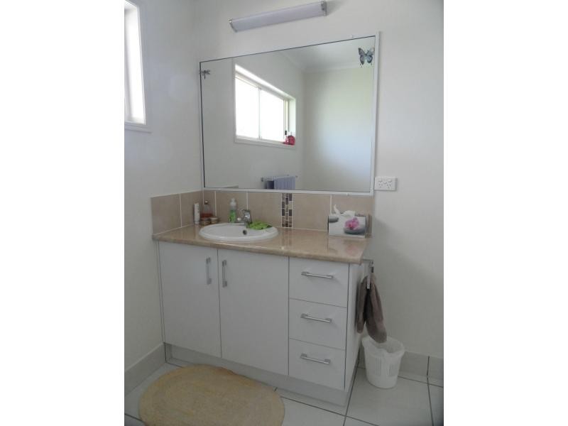 Biggenden QLD 4621
