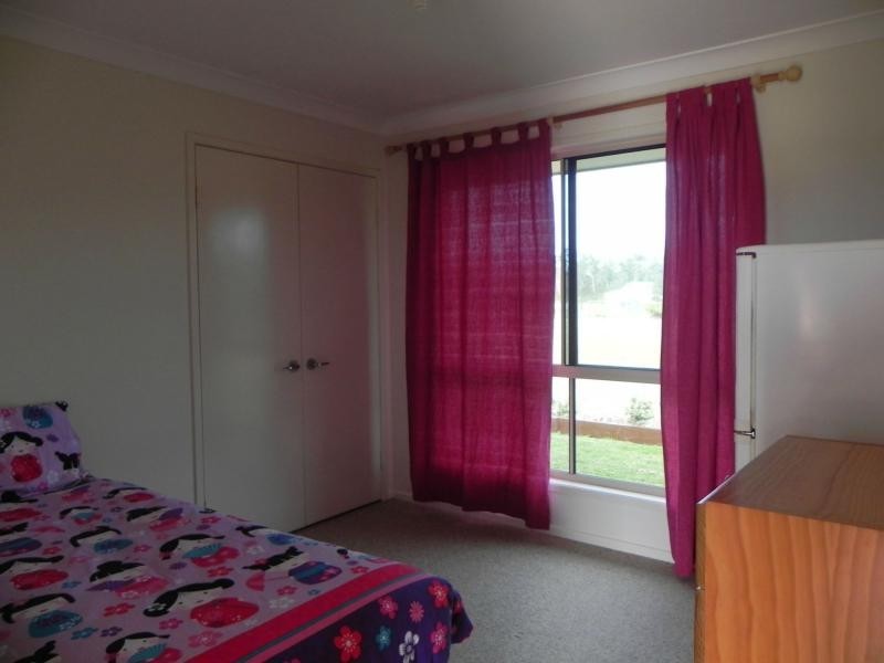 10 Rhythm Rise, Redridge QLD 4660